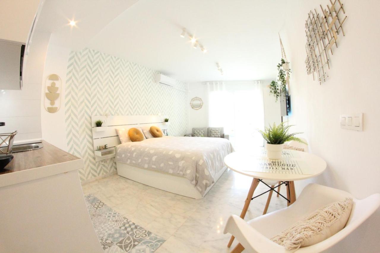 Апартаменти Torremolinos - New Central Studio Plata With Balcony Екстер'єр фото